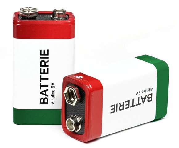 סוללת v9 מבית – VARTA הקטנה שעושה את ההבדל