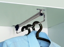 מתקן תליה לבגדים -  טלסקופי לתליה בתוך הארון